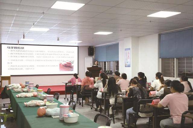 多元化业务织就“家门口”就业服务网